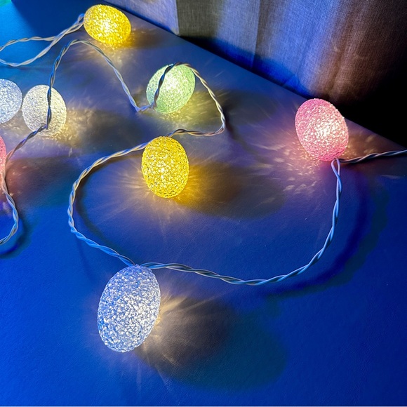 Crystal Pastel Easter Egg String Lights Melted Popcorn Plastic Set Of 10 Vintage - Picture 6 of 9